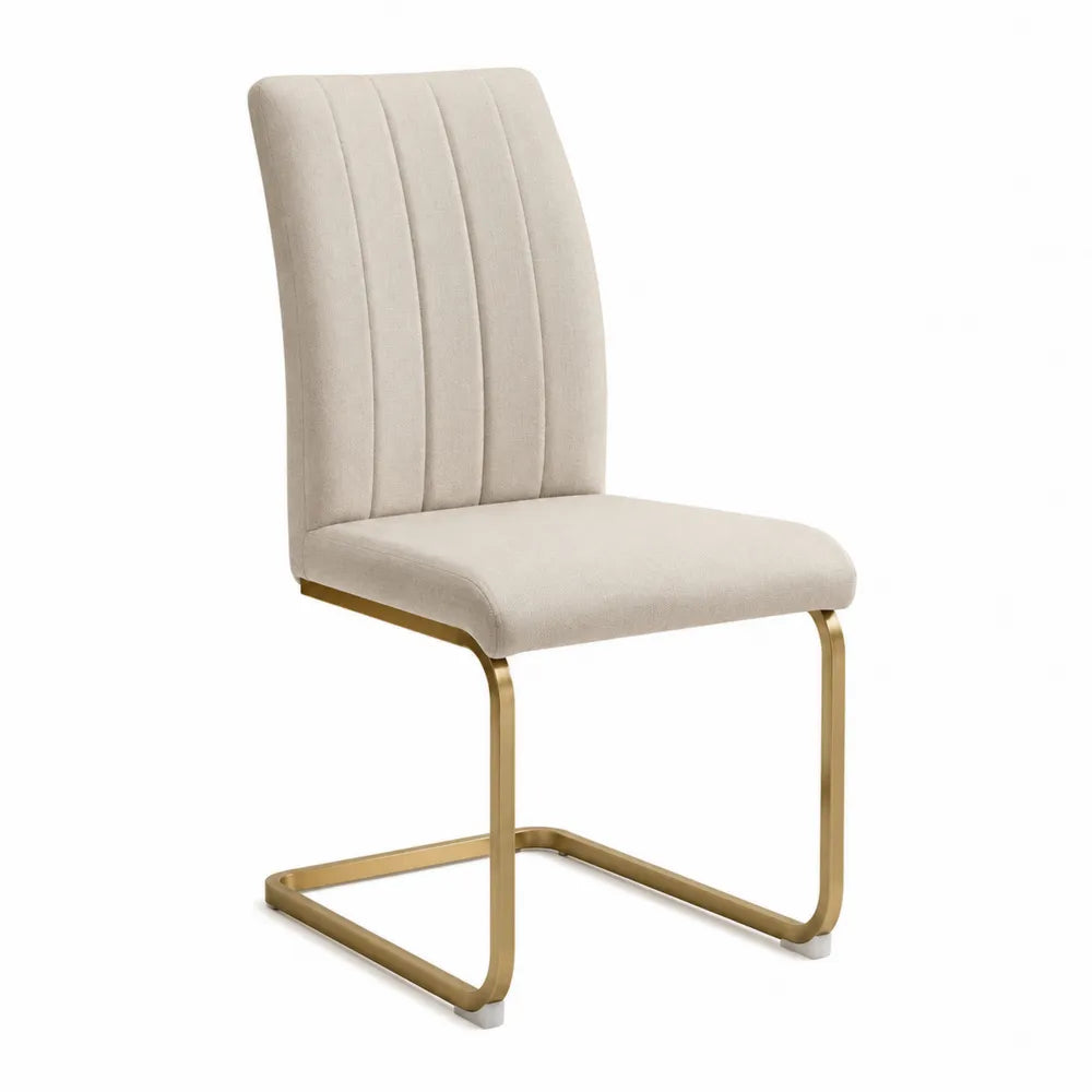 Sedia da pranzo imbottita in tessuto poliestere beige con schienale a canali verticali e telaio a slitta in acciaio oro 45x52x85 cm